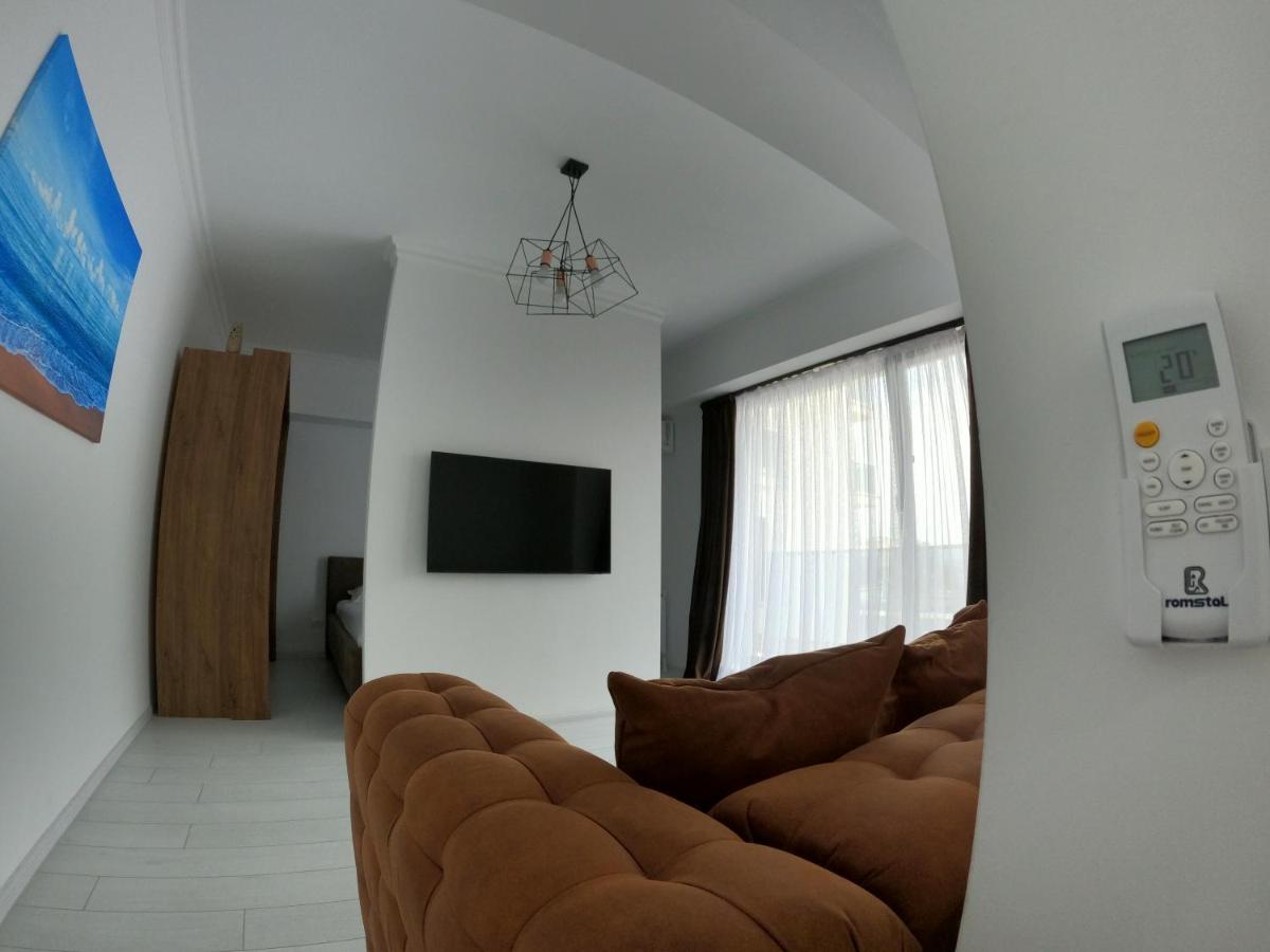 Bellemario By Solid House Mamaia Exteriör bild